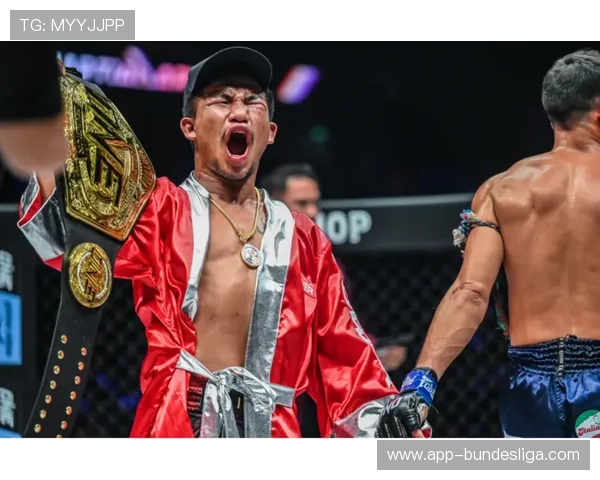 张伟丽点数告负，舍甫琴科以一致判定守住蝇量级冠军头衔