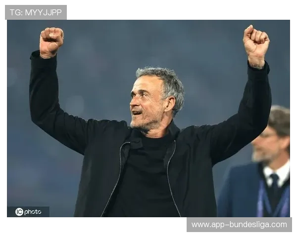 巴黎六冠王之路：从欧冠到洲际杯，恩里克战术体系成就伟业