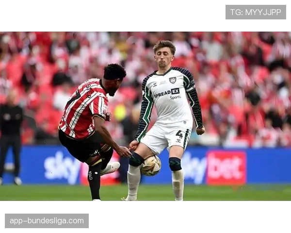 诺丁汉森林客场5-0横扫桑德兰，保级形势好转